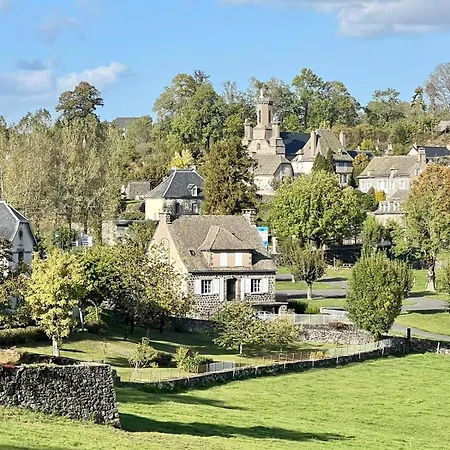 L'oustal De Dom wakacyjny Salers